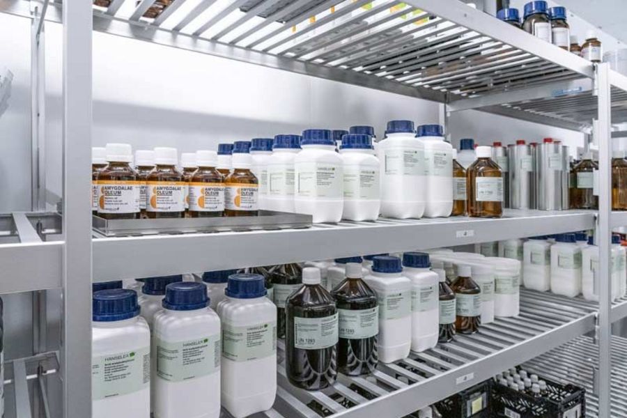 Hänseler AG Pharmazeutische Rohstoffe in GMP-Qualität