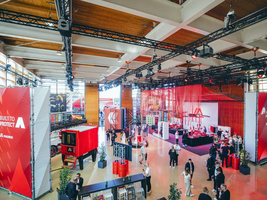 Transformation im Raum: MAGIRUS und BECC Agency inszenieren neuen Markenauftritt auf der Interschutz 2026 Transformation im Raum: MAGIRUS und BECC Agency inszenieren neuen Markenauftritt auf der Interschutz 2026