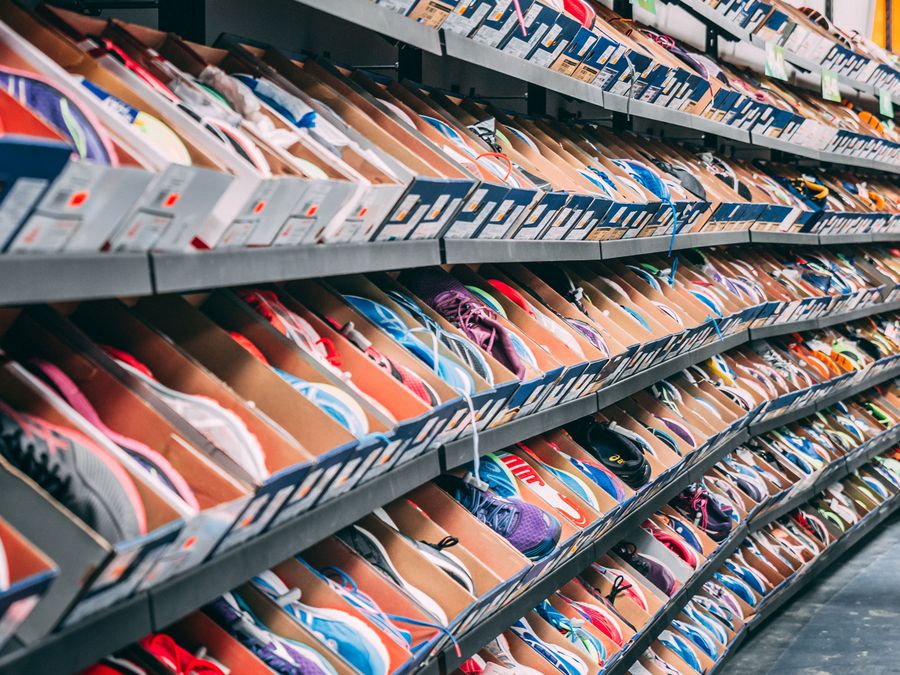 Umfrage bestätigt: Mehr als jeder Dritte hat nach dem Ladenbesuch Schuhe online gekauft Umfrage bestätigt: Mehr als jeder Dritte hat nach dem Ladenbesuch Schuhe online gekauft