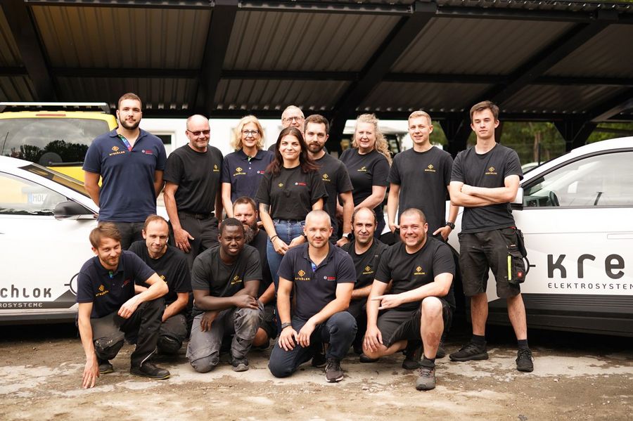 KES Krechlok Elektrosysteme GmbH Team KES Krechlok Elektrosysteme GmbH Team