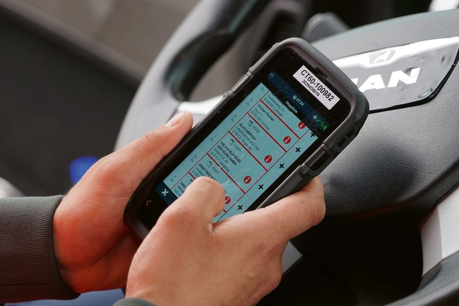 TIS Technische Informationssysteme GmbH Führerhaus TIS Technische Informationssysteme GmbH Führerhaus