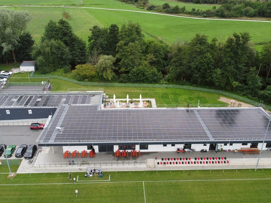 Zwischen Strommarkt, Speicher und Stabilität Zwischen Strommarkt, Speicher und Stabilität