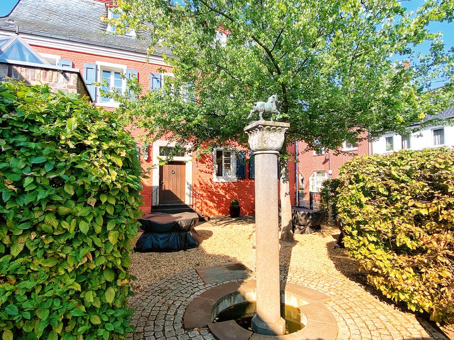 Fairer und integerer Partner – professioneller Finanzdienstleister Fairer und integerer Partner – professioneller Finanzdienstleister