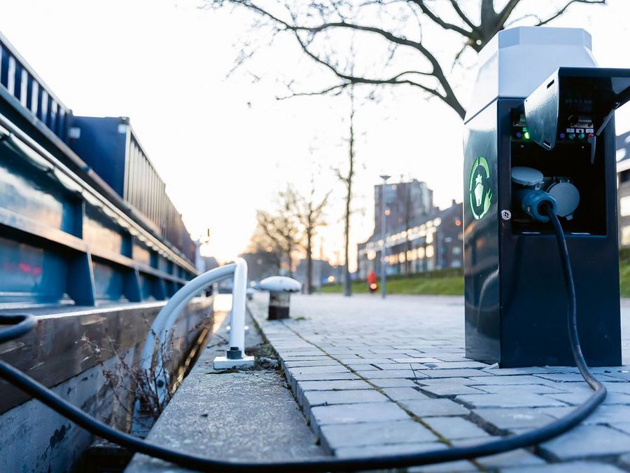 Elektrisch. Engagiert. Endenburg. Elektrisch. Engagiert. Endenburg.