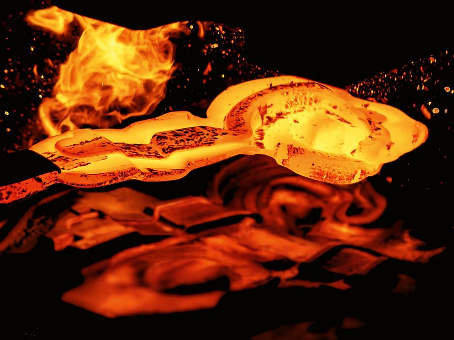 Führende Schmiedetechnik für die Zukunft der Mobilität Führende Schmiedetechnik für die Zukunft der Mobilität