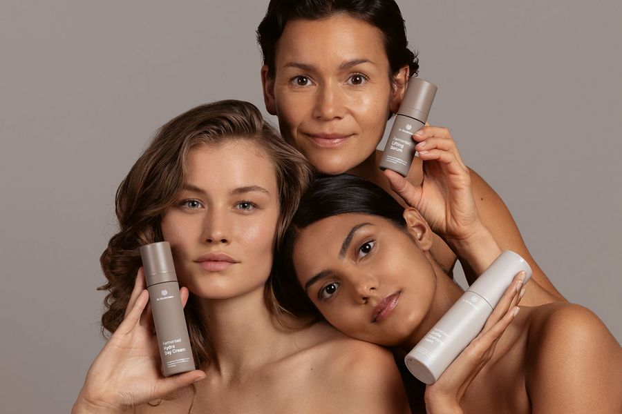 Dr. Niedermaier Pharma GmbH hochwertige biologische Pflegeprodukte Dr. Niedermaier Pharma GmbH hochwertige biologische Pflegeprodukte