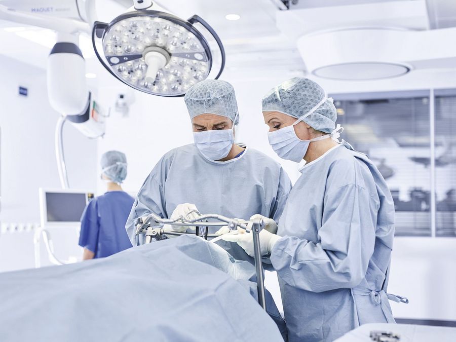 Stabilität für die Neurochirurgie Stabilität für die Neurochirurgie